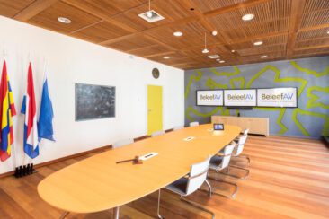 Interior photography, branding photography, real estate photography, interior photo of a meeting room in the town hall Gemeente Hengelo for Philips
